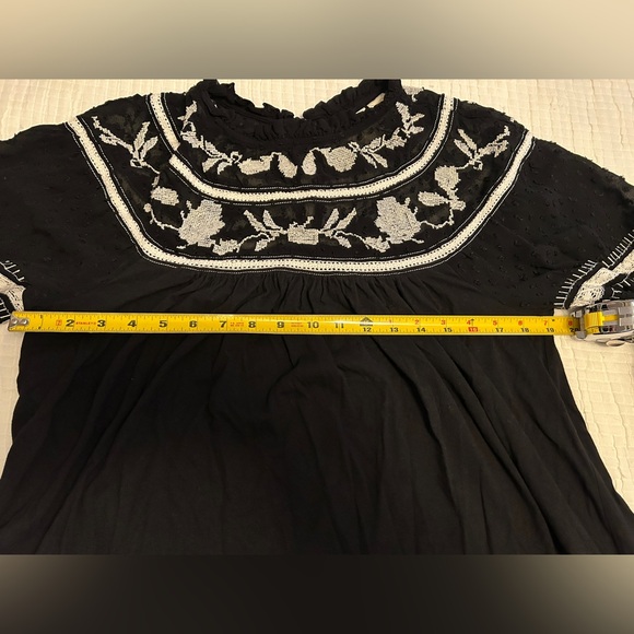 Maeve by Anthropologie Black Winona Embroidered Blouse Sz M - Picture 5 of 13